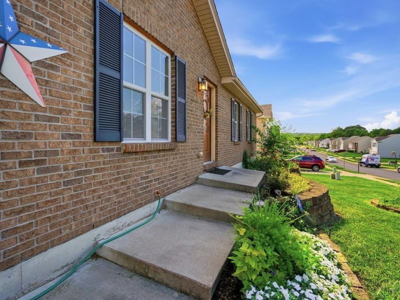 307 Herbert Avenue, Lockland, OH 45215 Photo 4