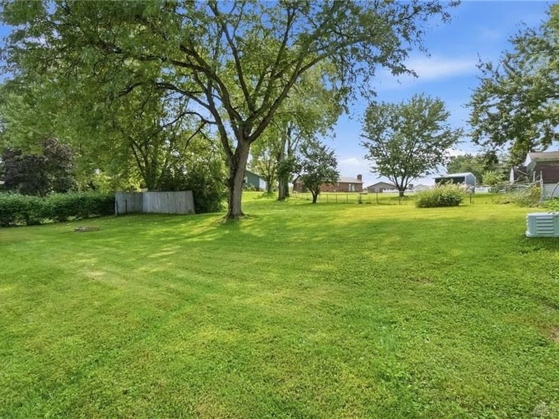 1115 Crestwood Hills Drive, Vandalia, OH 45377 Photo 44