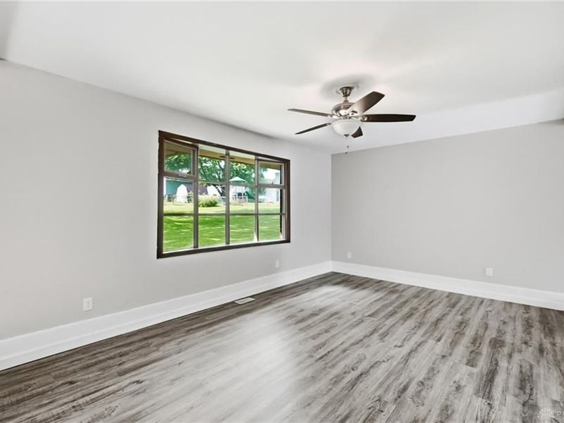 1115 Crestwood Hills Drive, Vandalia, OH 45377 Photo 8