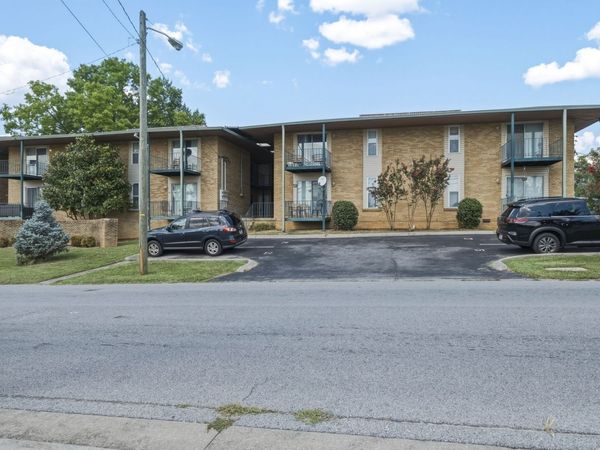 555 N DuPont Ave , Unit A16, Madison, TN 37115