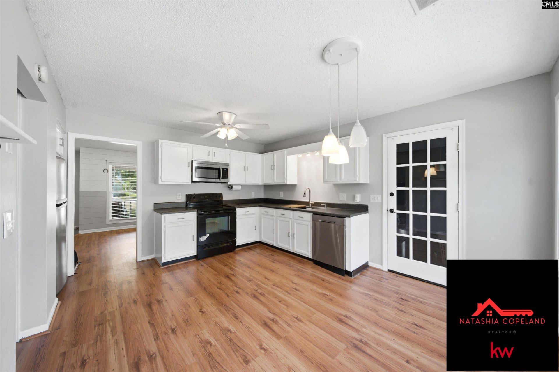 1232 Friarsgate Boulevard Photo 10
