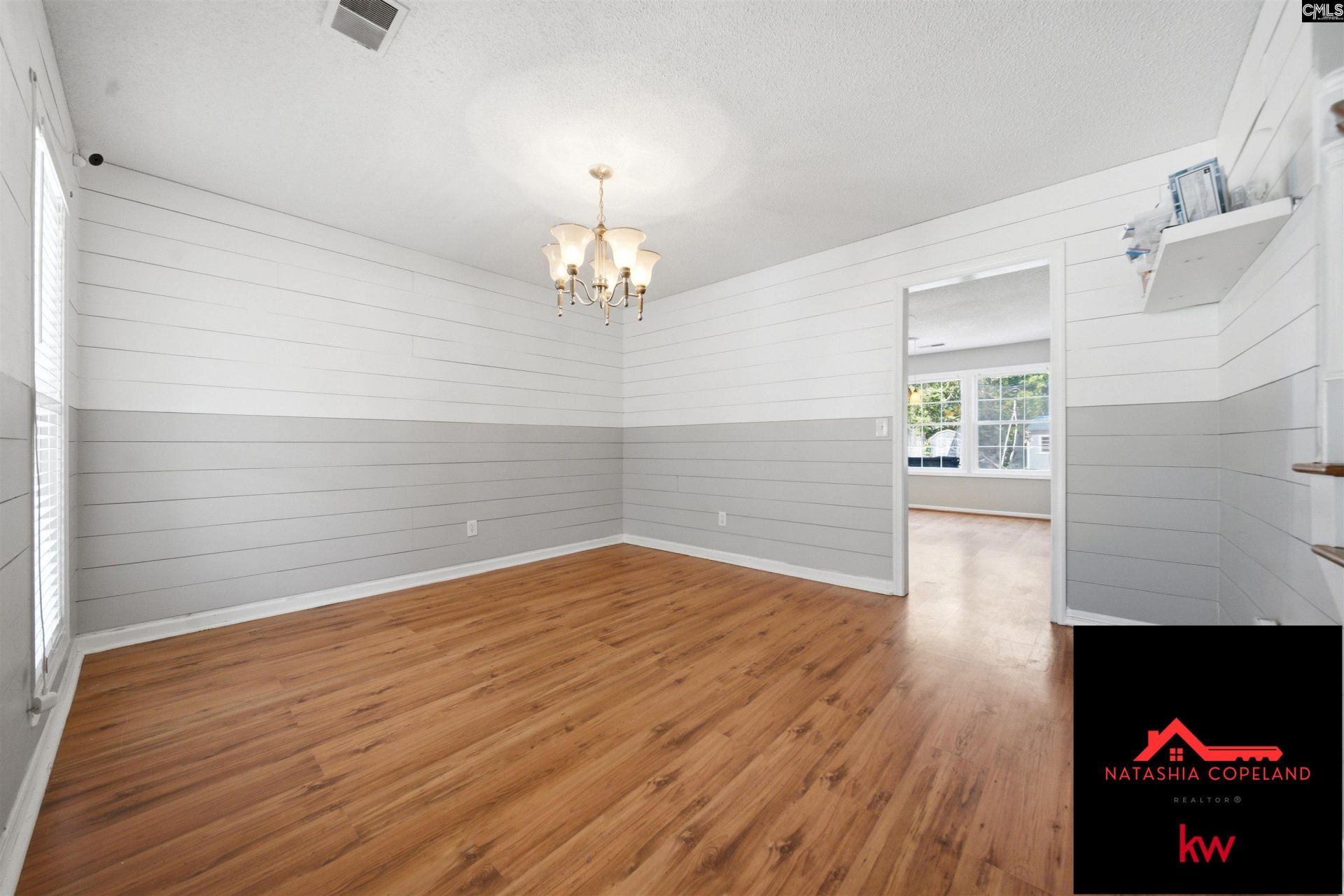 1232 Friarsgate Boulevard Photo 7