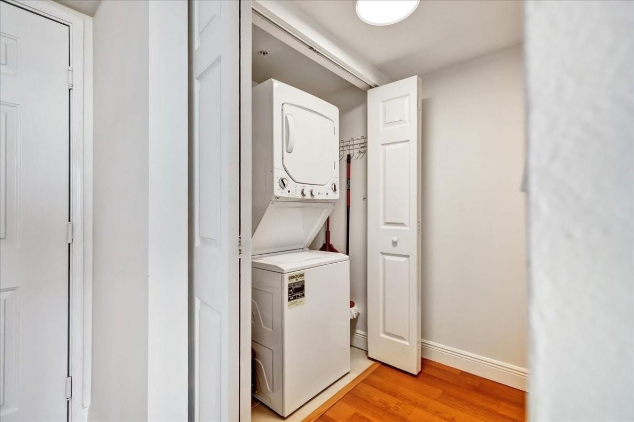 651 Okeechobee Boulevard, Unit 801, West Palm Beach, FL 33401 Photo