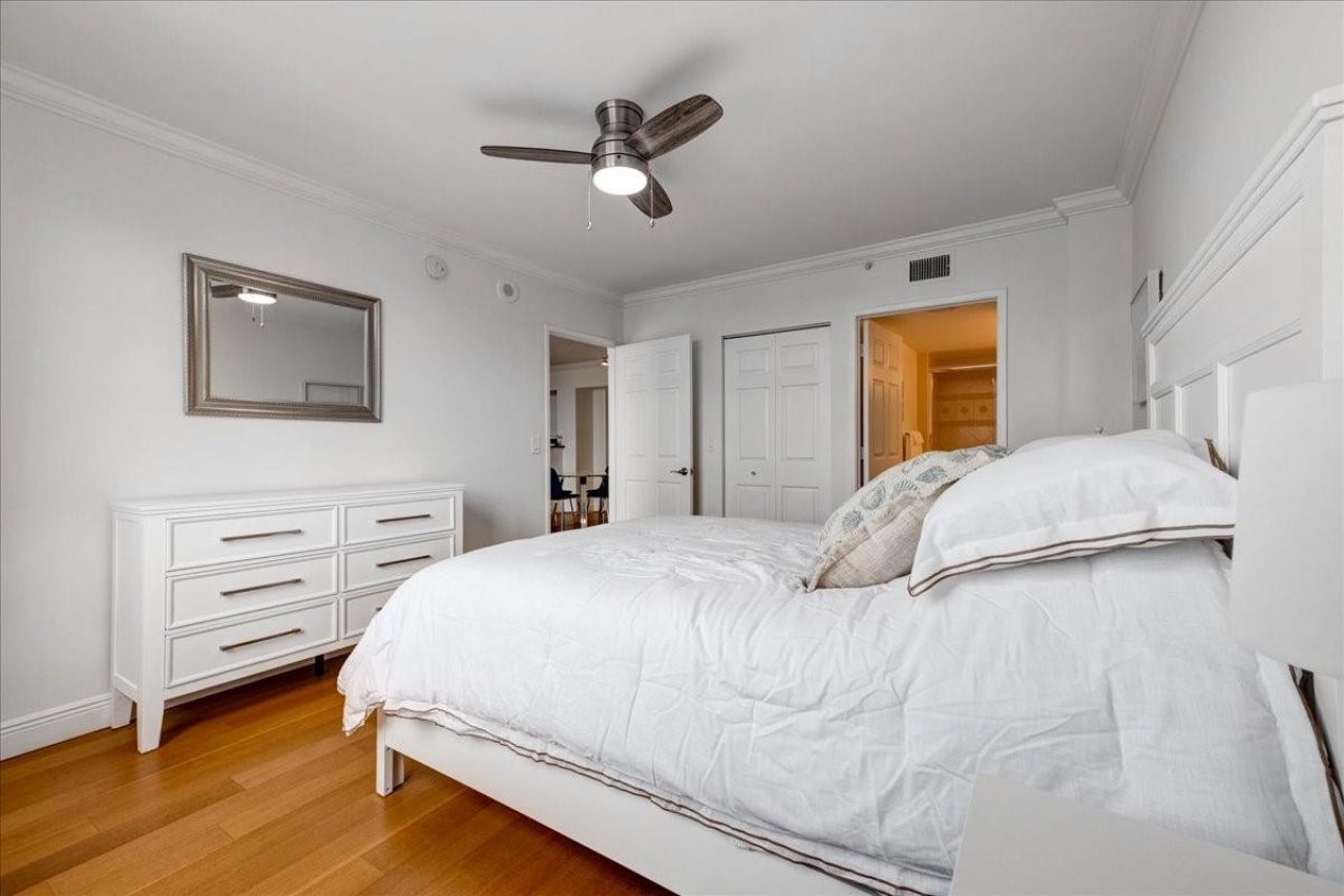651 Okeechobee Boulevard, Unit 801, West Palm Beach, FL 33401 Photo