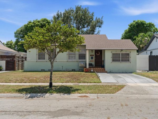 1828 SW 18th St , Miami, FL 33145