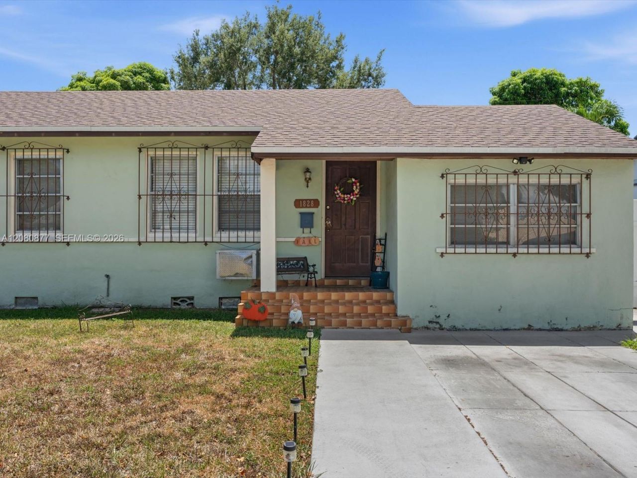 1828 SW 18th St, Miami, FL 33145 Photo