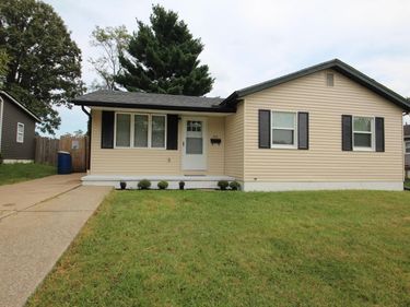 310 N Yencer Street, Baltimore, OH 43105