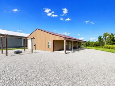 5934 KY-76 , Russell Springs, KY 42642