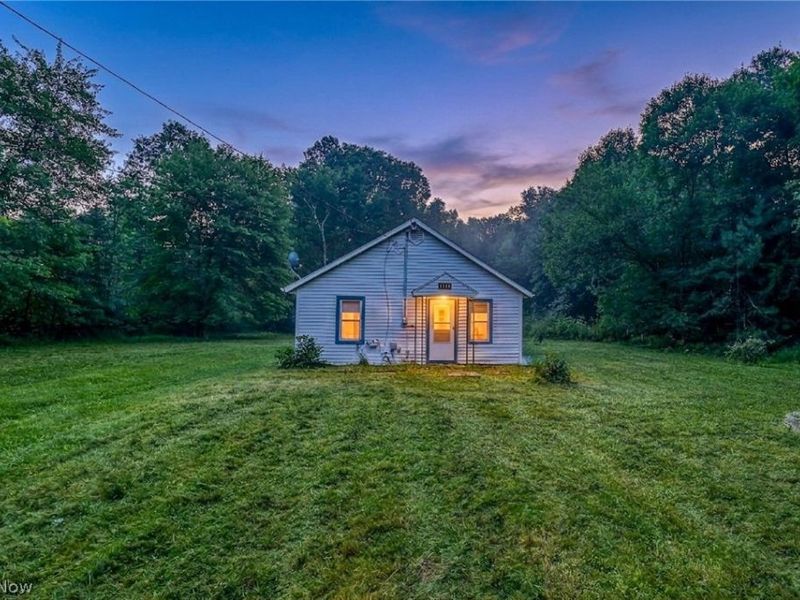 8386 Yale Road, Rootstown, OH 44272 Photo 2