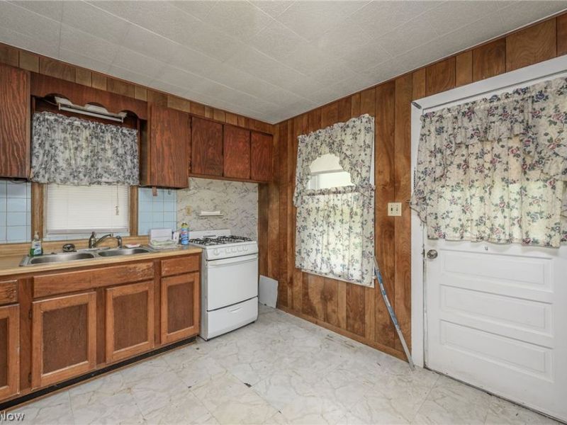 8386 Yale Road, Rootstown, OH 44272 Photo 4