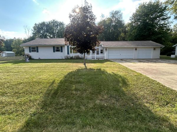 7223 15 1/2 Mile Road, Marshall, MI 49068