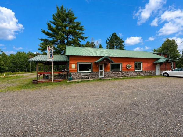 3694W State Hwy 70, Loretta, WI 54896