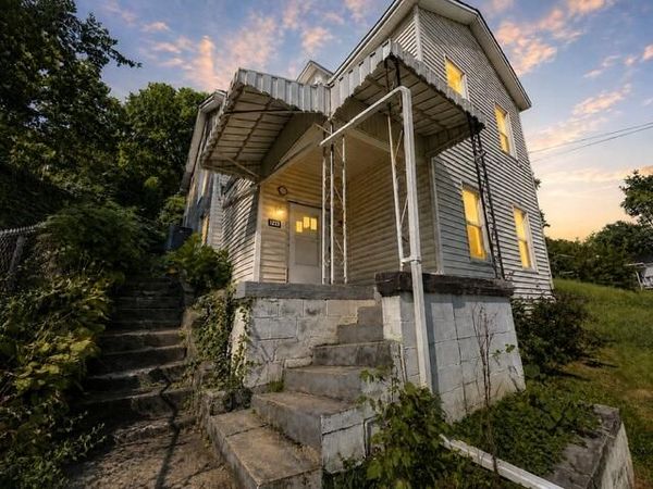 444 W 2nd Street, Maysville, KY 41056