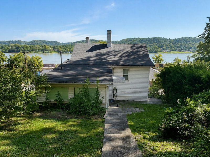 444 W 2nd Street, Maysville, KY 41056 Photo 8