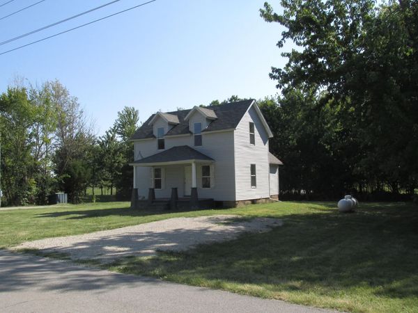 194 Red Clover Road, Strafford, MO 65757