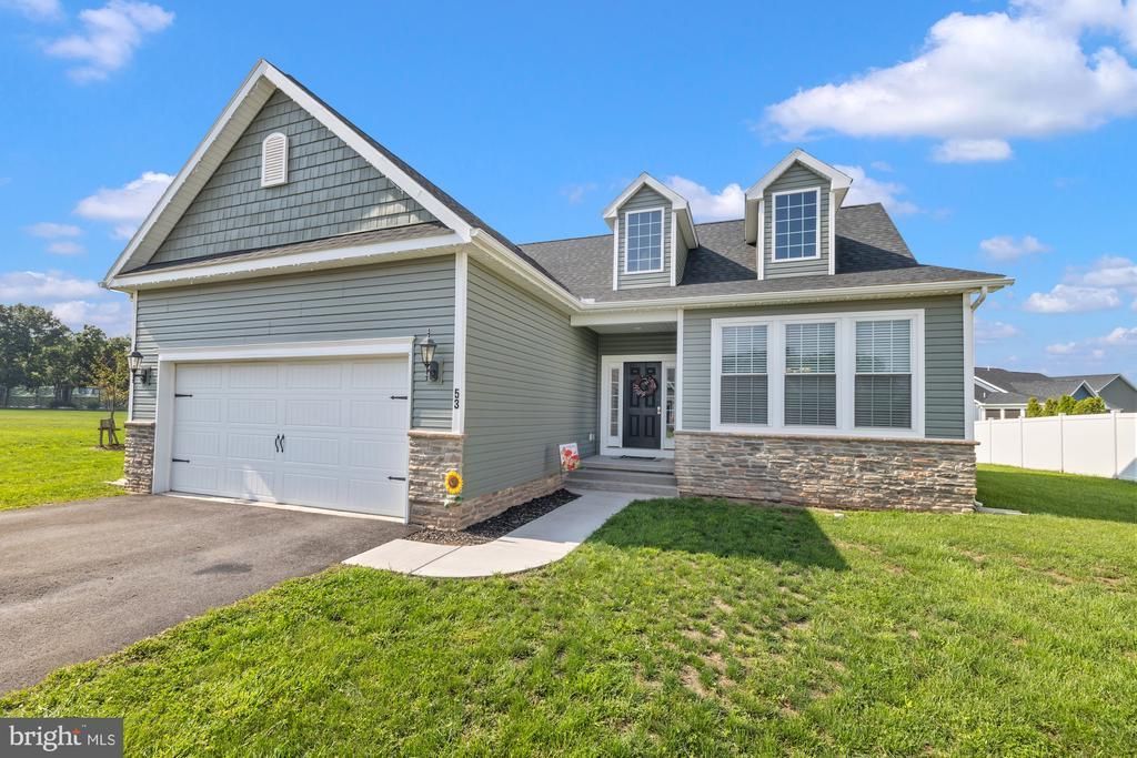 53 NUTHATCH DRIVE , GETTYSBURG, PA 17325
