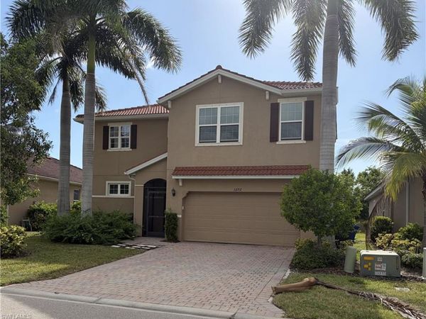 3272 Royal Gardens AVE , FORT MYERS, FL 33916