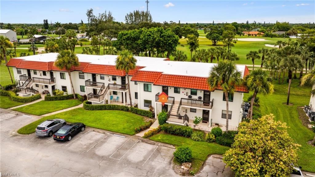 4186 27th Ct Sw, Unit 105, Naples, FL 34116 Photo