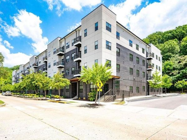 782 Riverfront Parkway, Unit 309, Chattanooga, TN 37402