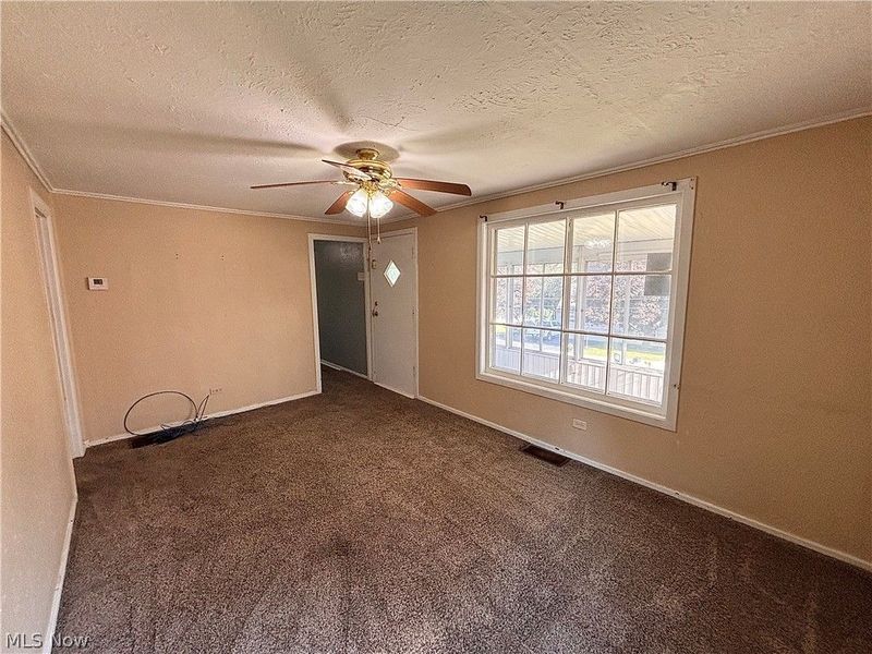129 S Surry Road, East Liverpool, OH 43920 Photo 5