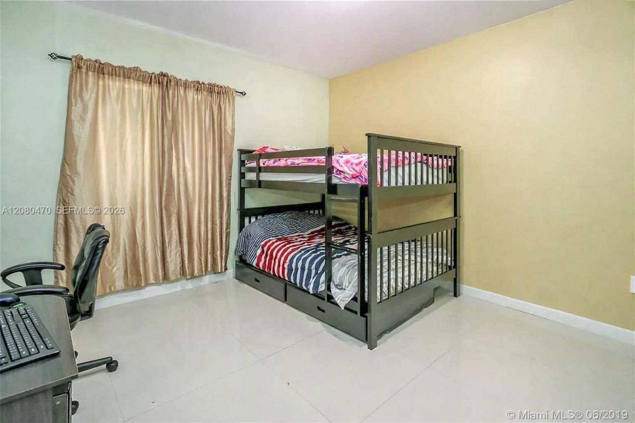 17801 SW 108th Ct, Miami, FL 33157 Photo