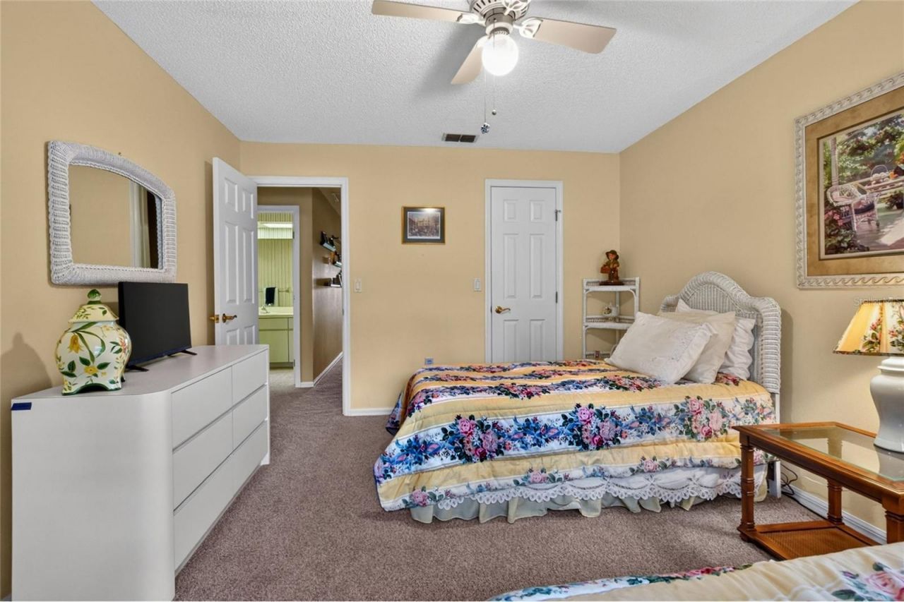 1221 E Edgewood Dr Drive , Lakeland, FL 33803 Photo