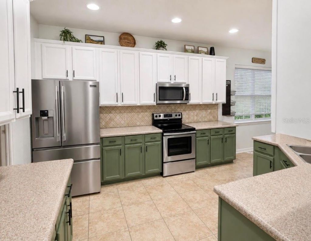 1518 Rhodeswell Lane, Dover, FL 33527 Photo