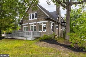 1564 EDGE HILL ROAD , ABINGTON, PA 19001