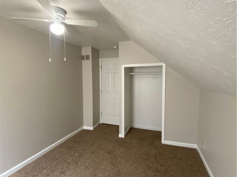 2918 Tampa Avenue, Cleveland, OH 44109 Photo 25