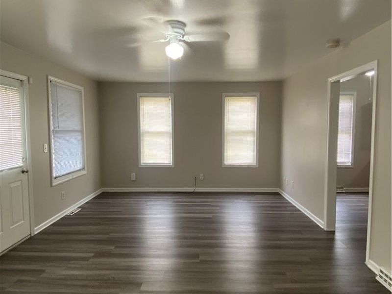 2918 Tampa Avenue, Cleveland, OH 44109 Photo 5