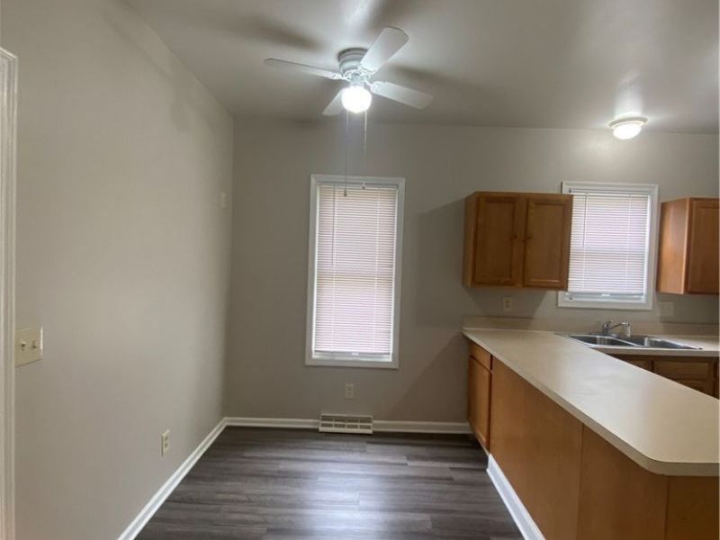 2918 Tampa Avenue, Cleveland, OH 44109 Photo 7