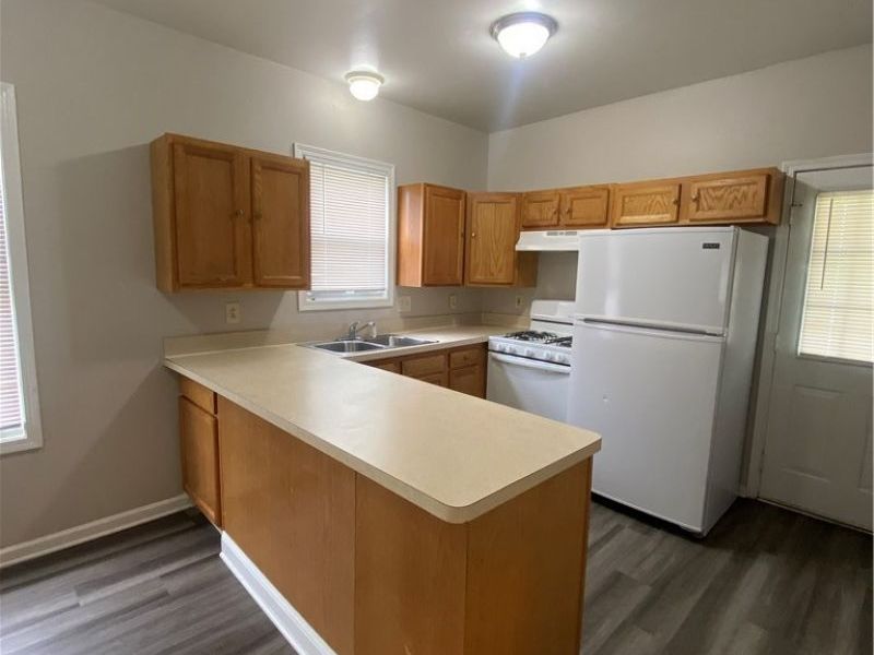 2918 Tampa Avenue, Cleveland, OH 44109 Photo 8