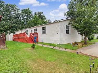 24519 Manchester, Brownstown Township, Mi 48134