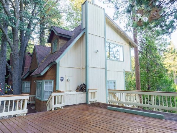 27381 Cottonwood Lane, Lake Arrowhead, CA 92317
