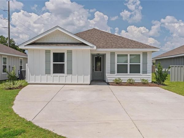 1112 S Bay Street, Foley, AL 36535