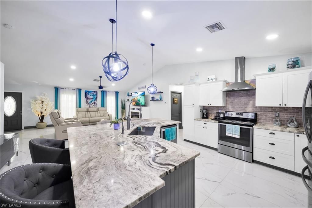 2812 Karen Ave N, Lehigh Acres, FL 33971 Photo