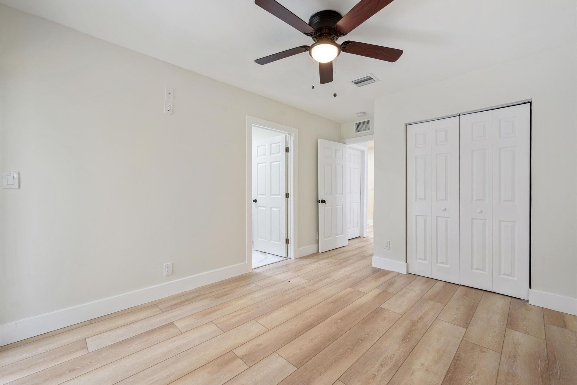 8201 NW 67th Avenue, Tamarac, FL 33321 Photo