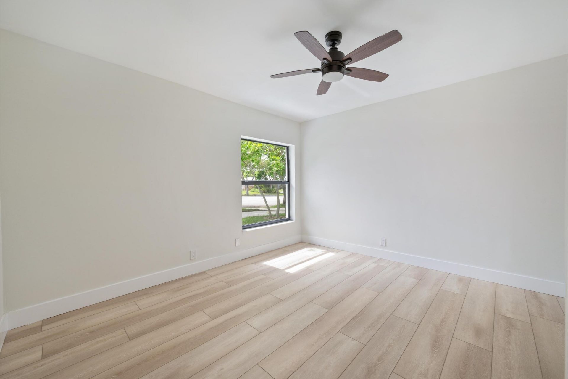 8201 NW 67th Avenue, Tamarac, FL 33321 Photo