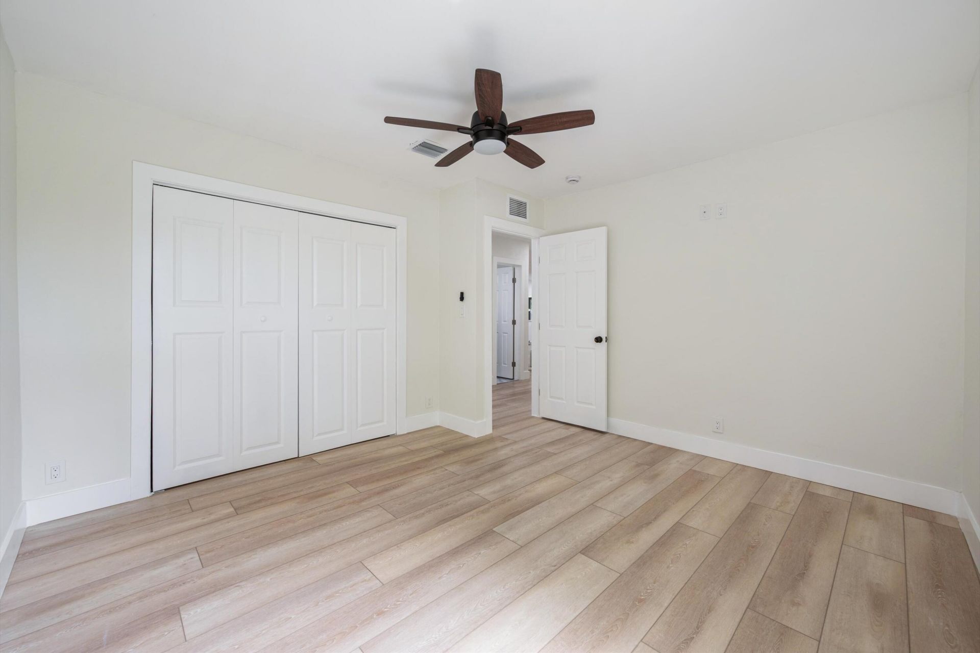 8201 NW 67th Avenue, Tamarac, FL 33321 Photo