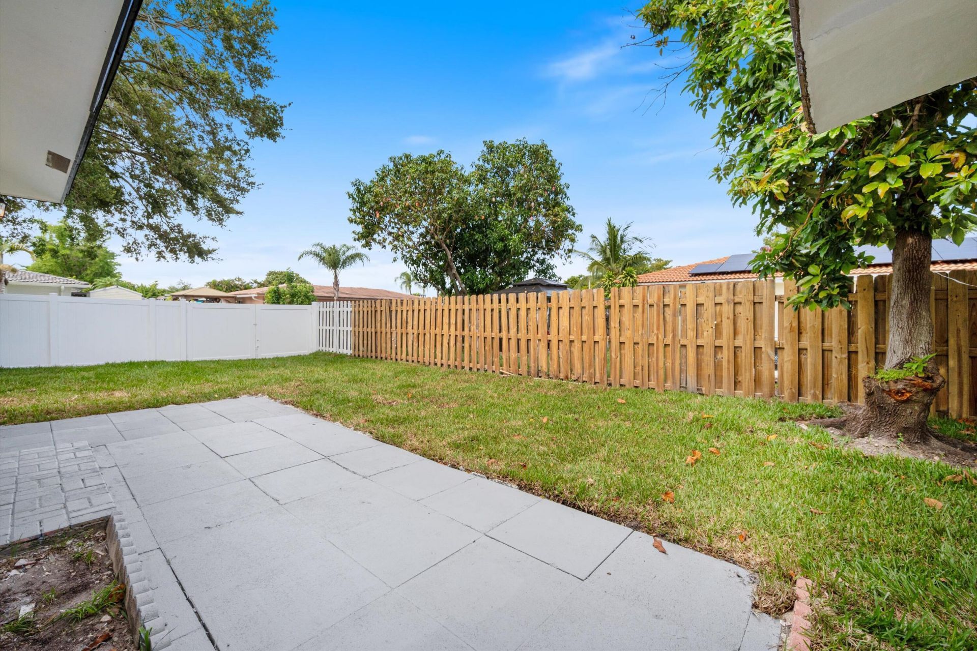8201 NW 67th Avenue, Tamarac, FL 33321 Photo