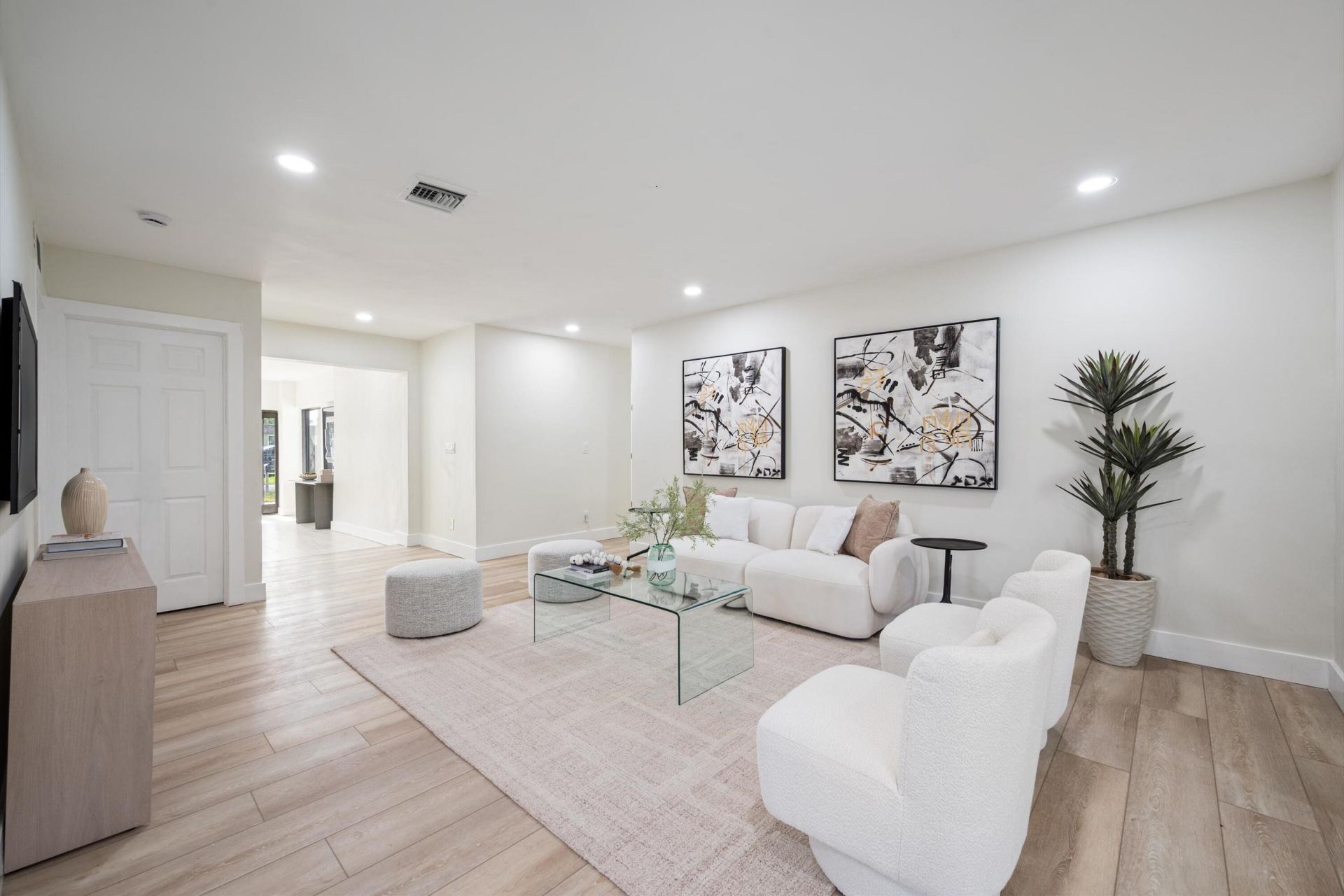 8201 NW 67th Avenue, Tamarac, FL 33321 Photo