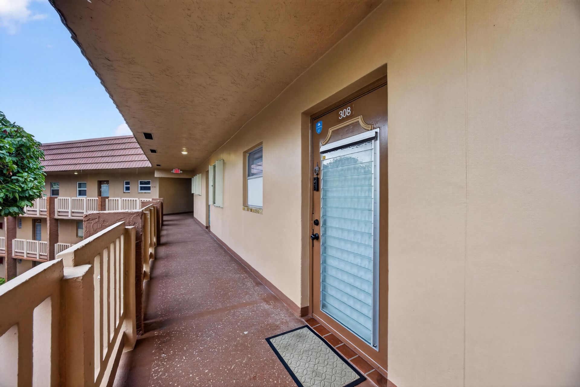 9881 Sunrise Lakes Boulevard, Unit 308, Sunrise, FL 33322 Photo