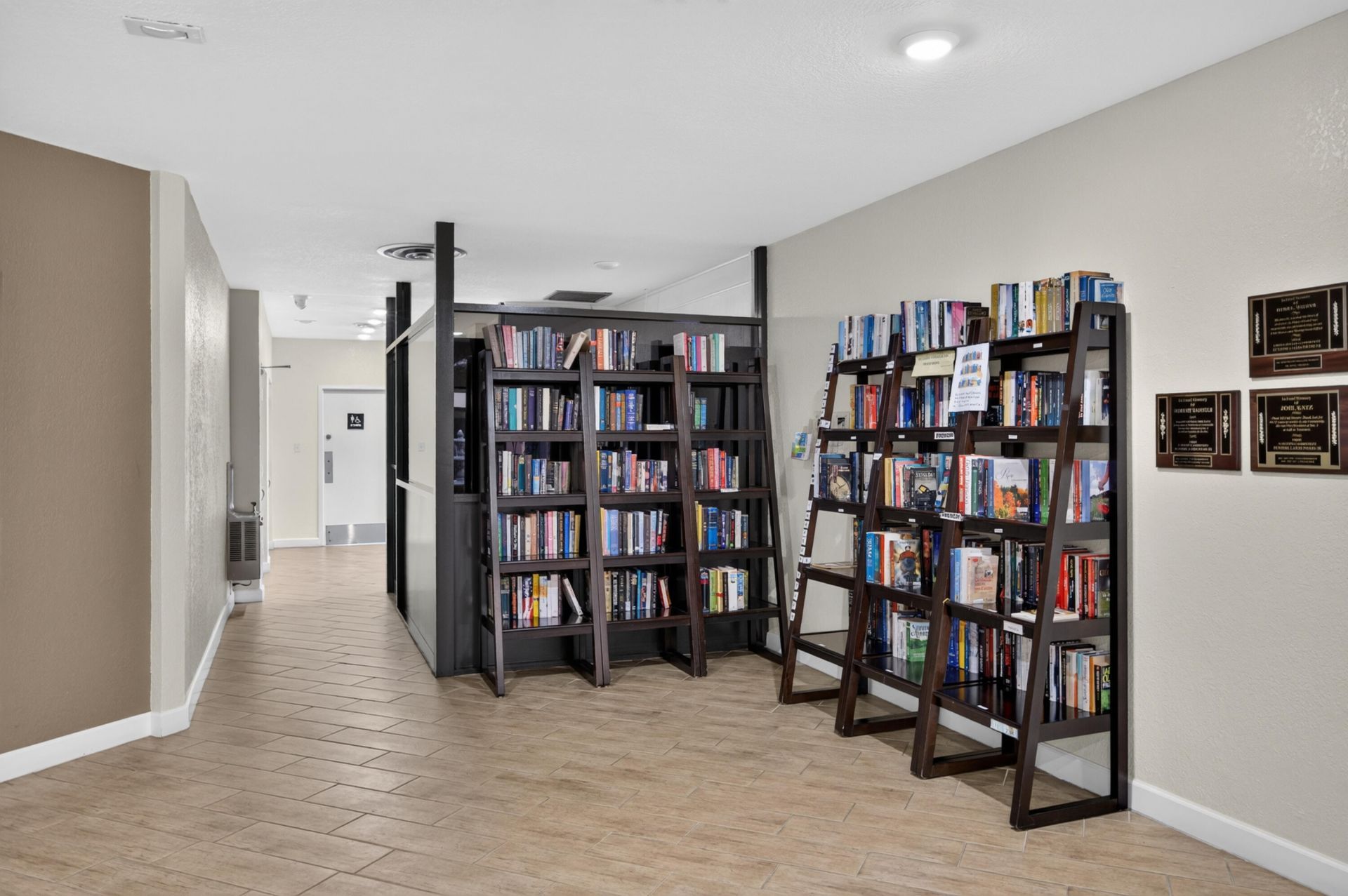 9881 Sunrise Lakes Boulevard, Unit 308, Sunrise, FL 33322 Photo