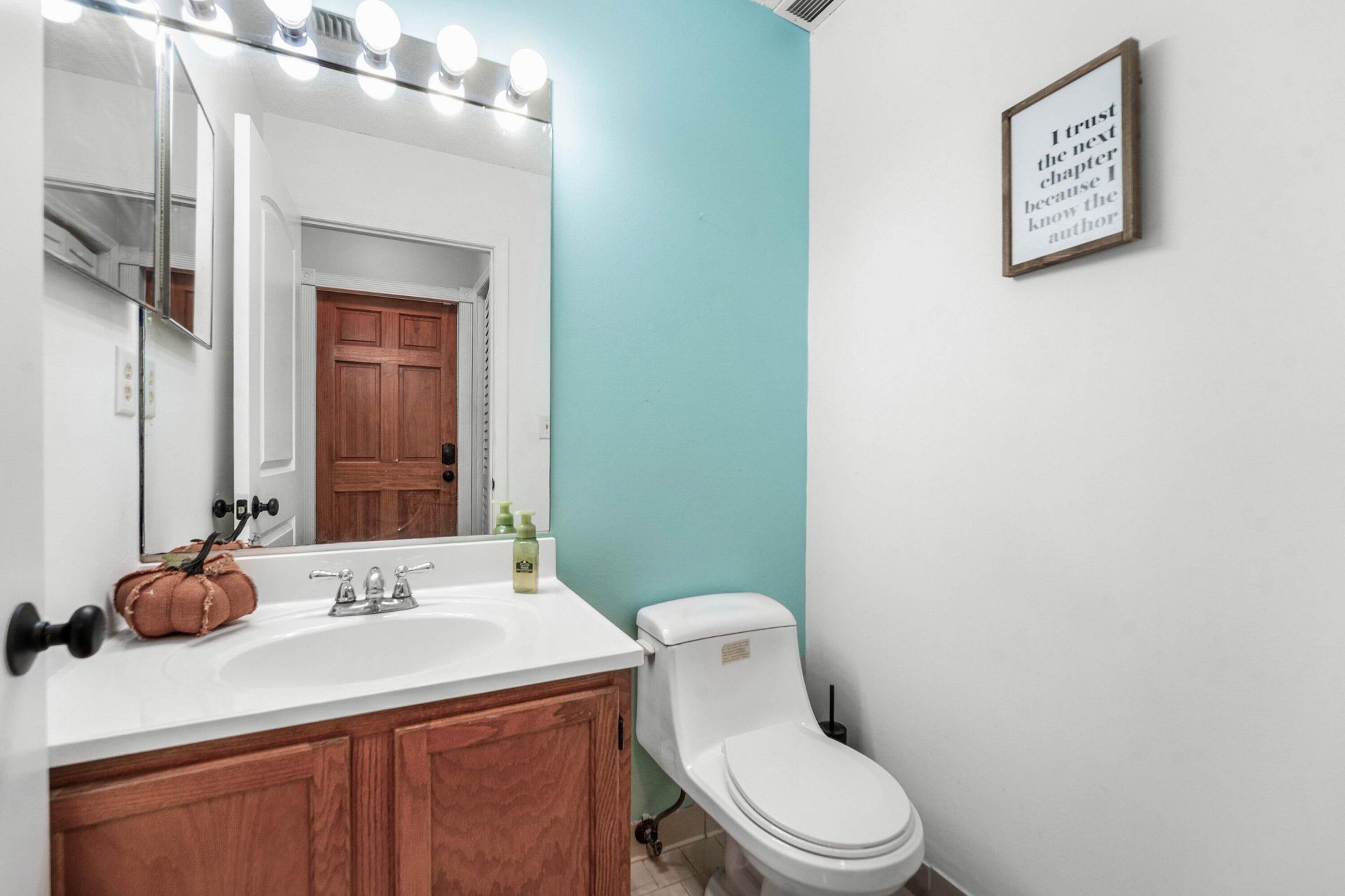 18429 Sycamore Drive W, Loxahatchee, FL 33470 Photo
