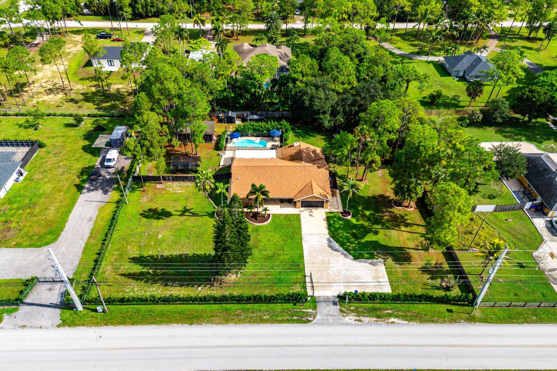 18429 Sycamore Drive W, Loxahatchee, FL 33470 Photo