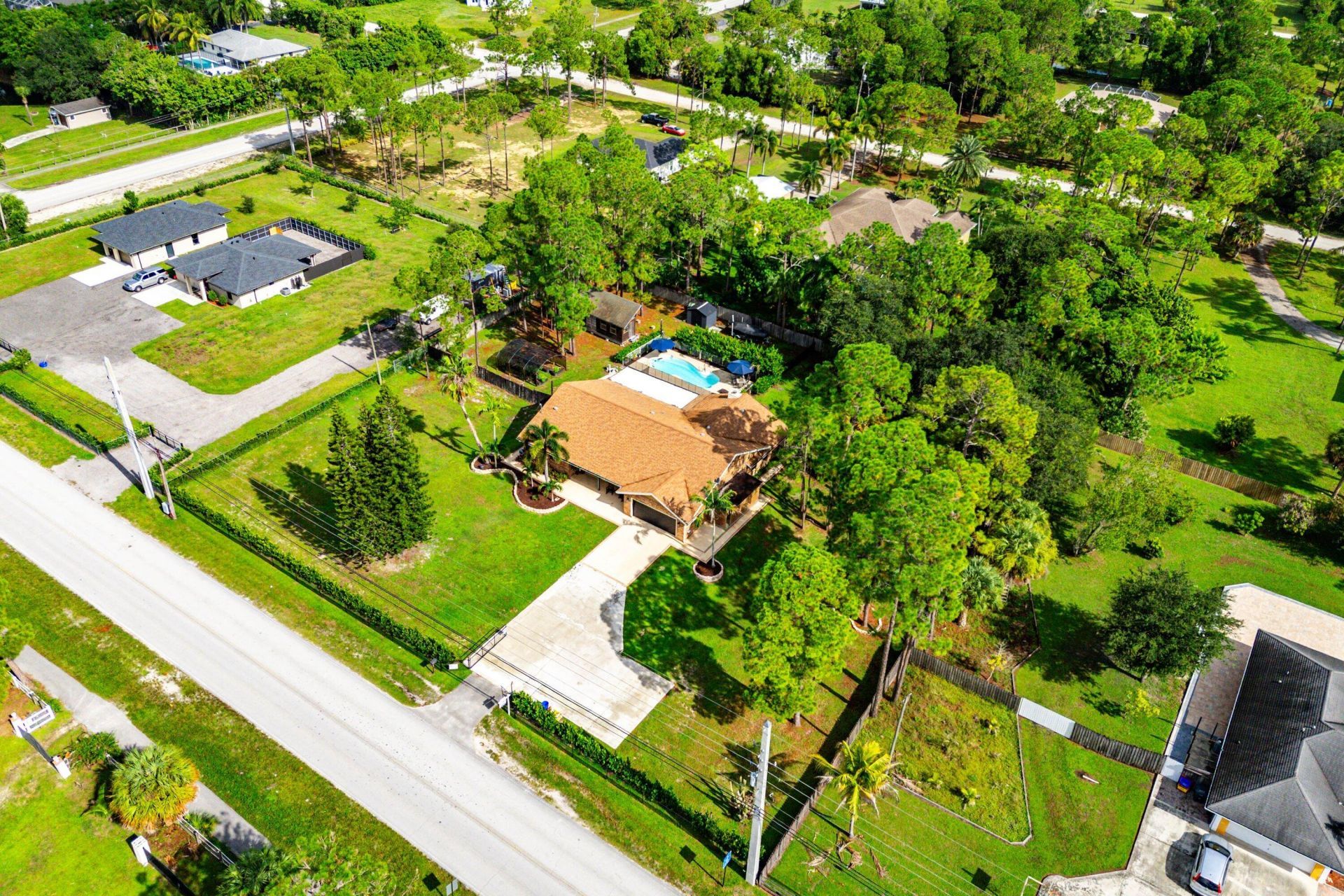 18429 Sycamore Drive W, Loxahatchee, FL 33470 Photo