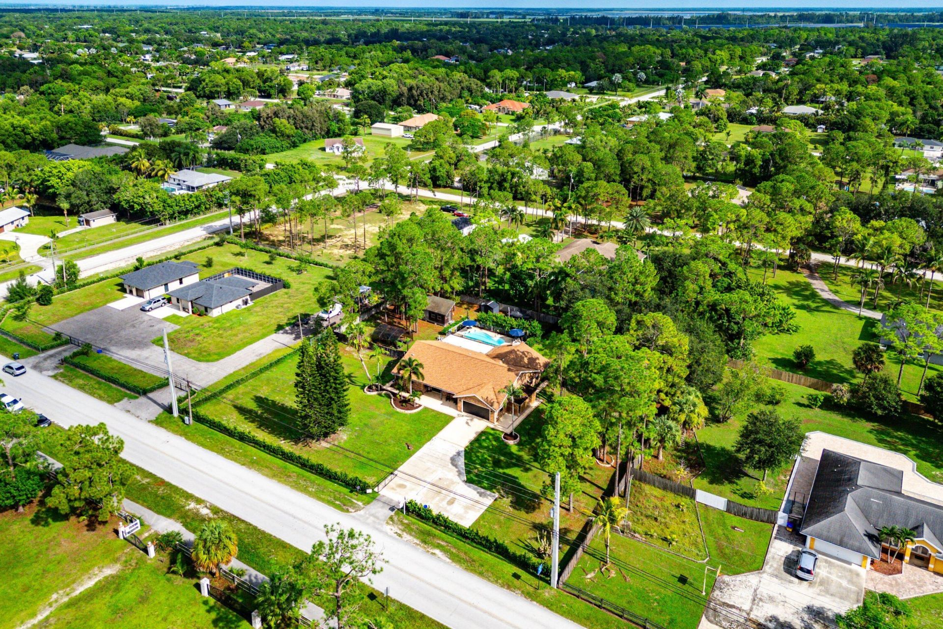 18429 Sycamore Drive W, Loxahatchee, FL 33470 Photo