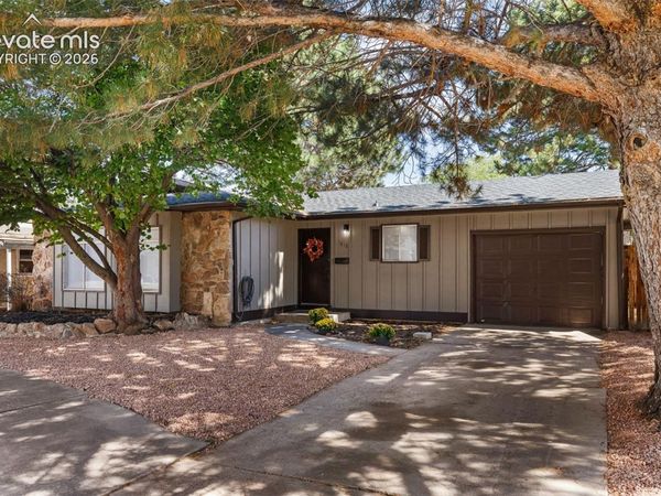 1818 Maplewood Drive, Pueblo, CO 81005