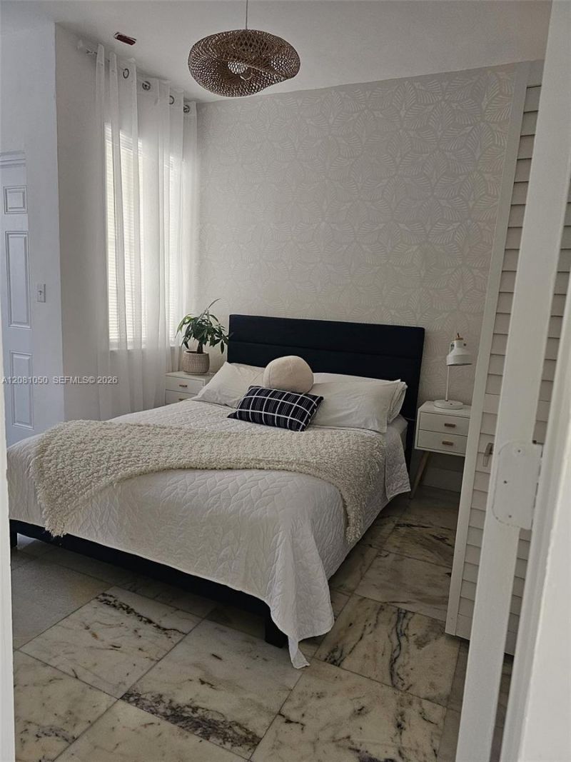 801 8th St, Unit 201, Miami Beach, FL 33139 Photo