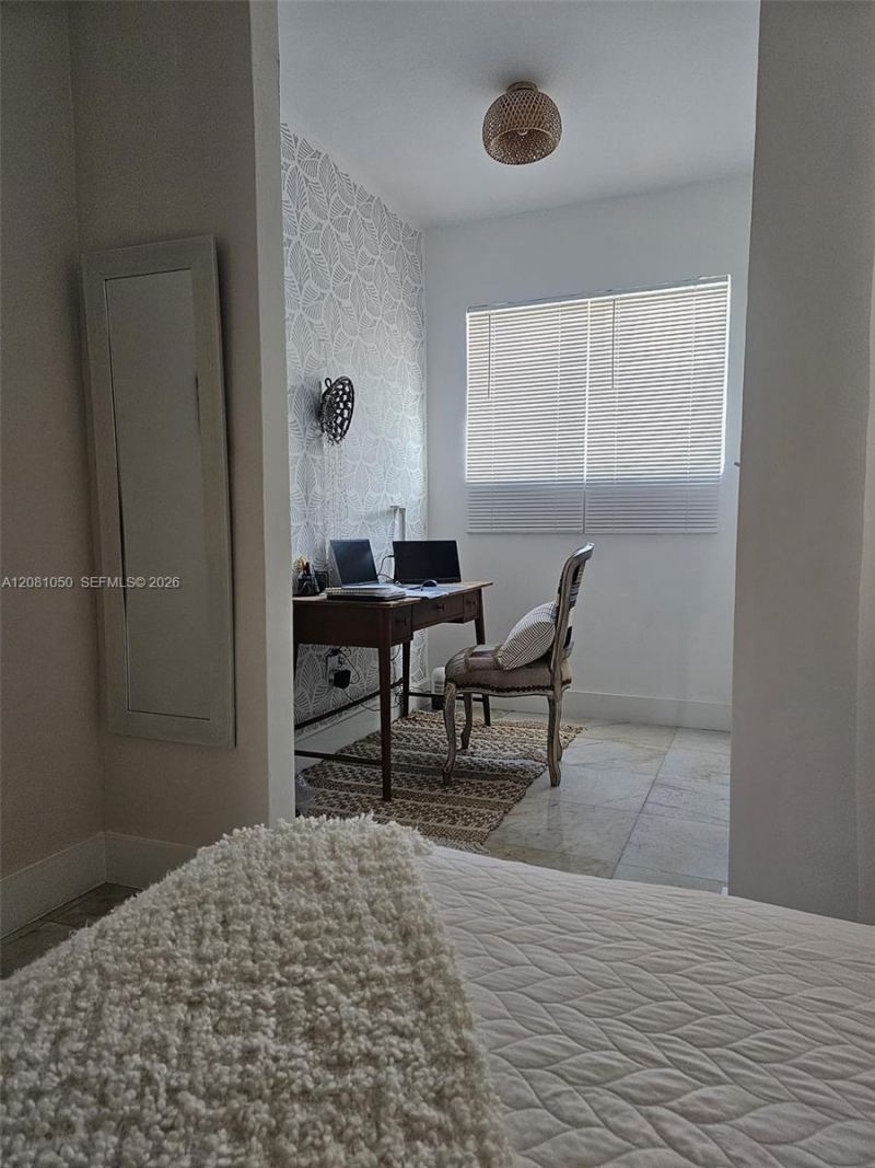 801 8th St, Unit 201, Miami Beach, FL 33139 Photo